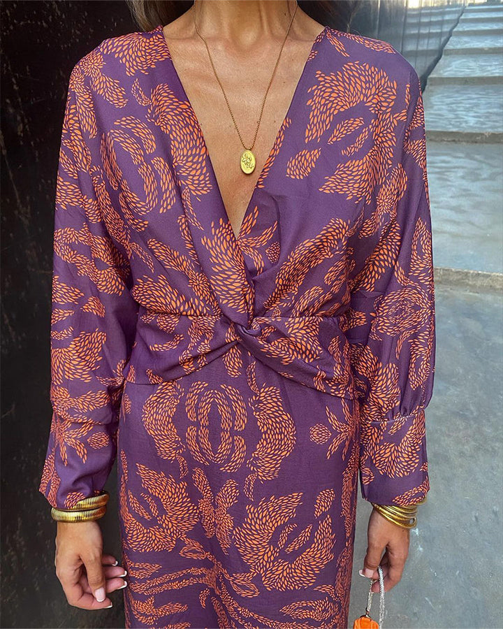 Robe élégante à manches longues et col en V imprimé vintage