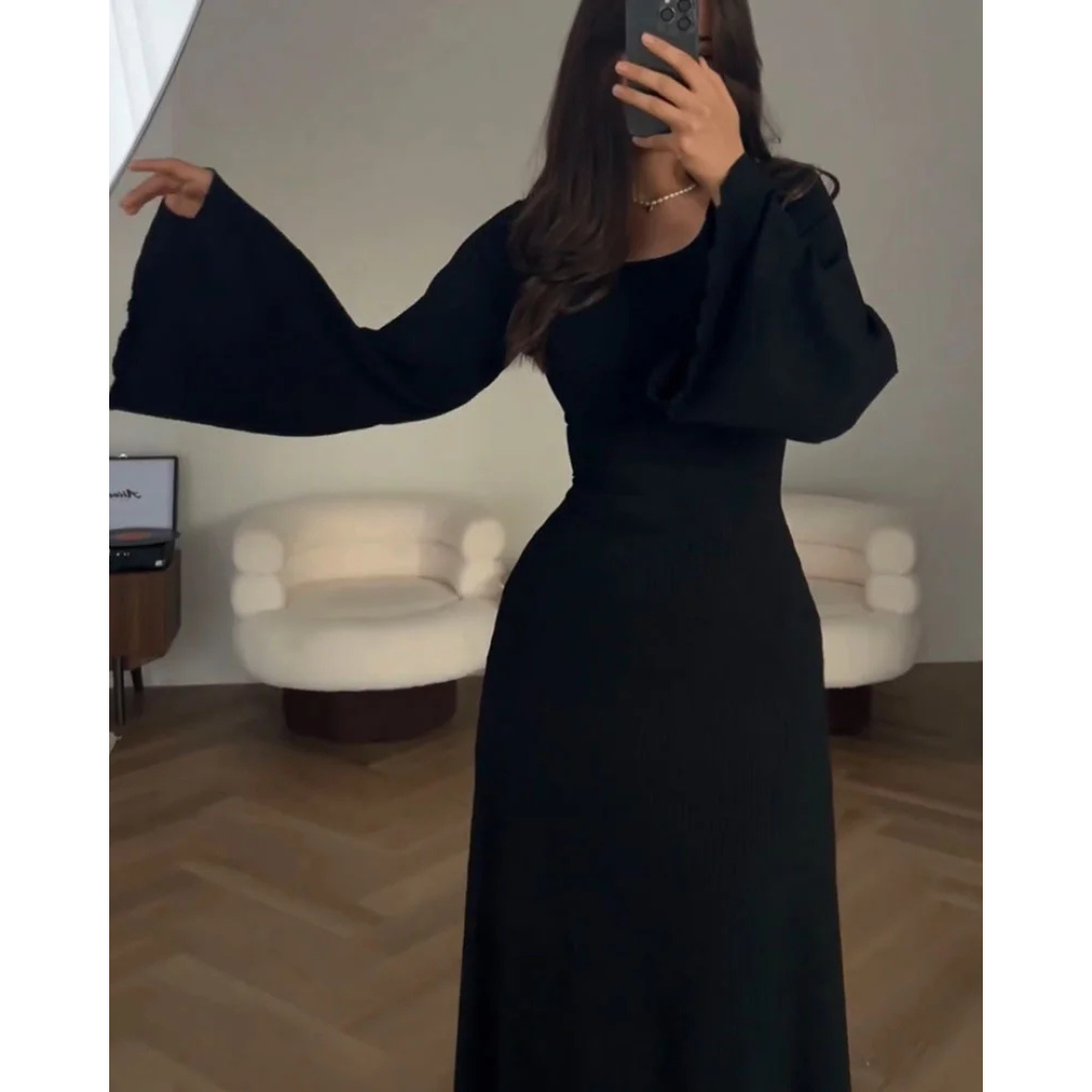 Antoinette | Robe Longue en Maille Côtelée avec Manches Évasées pour Femme