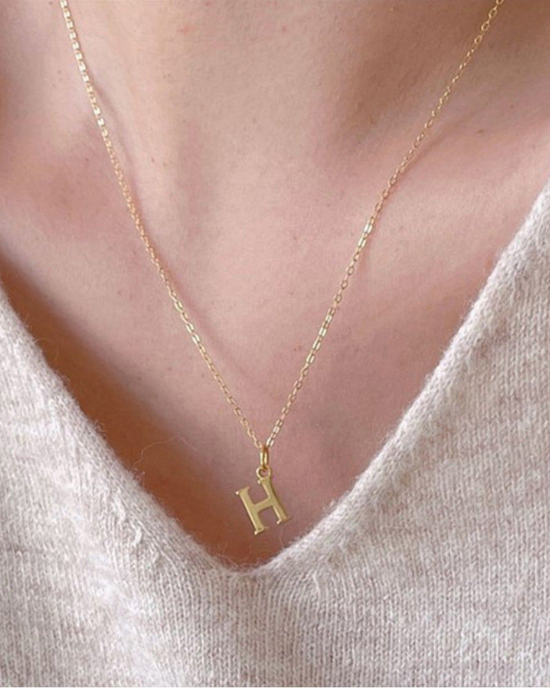 Collier à 26 lettres anglaises à la mode et exquis