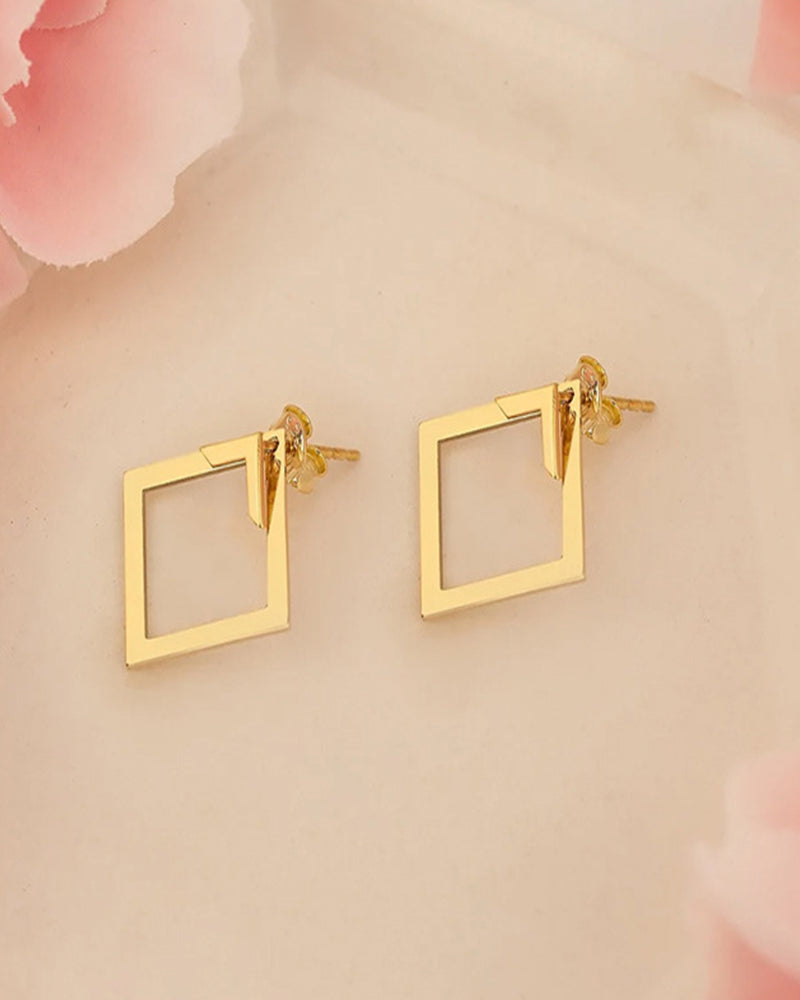 Boucles d'oreilles simples et élégantes en forme de diamant
