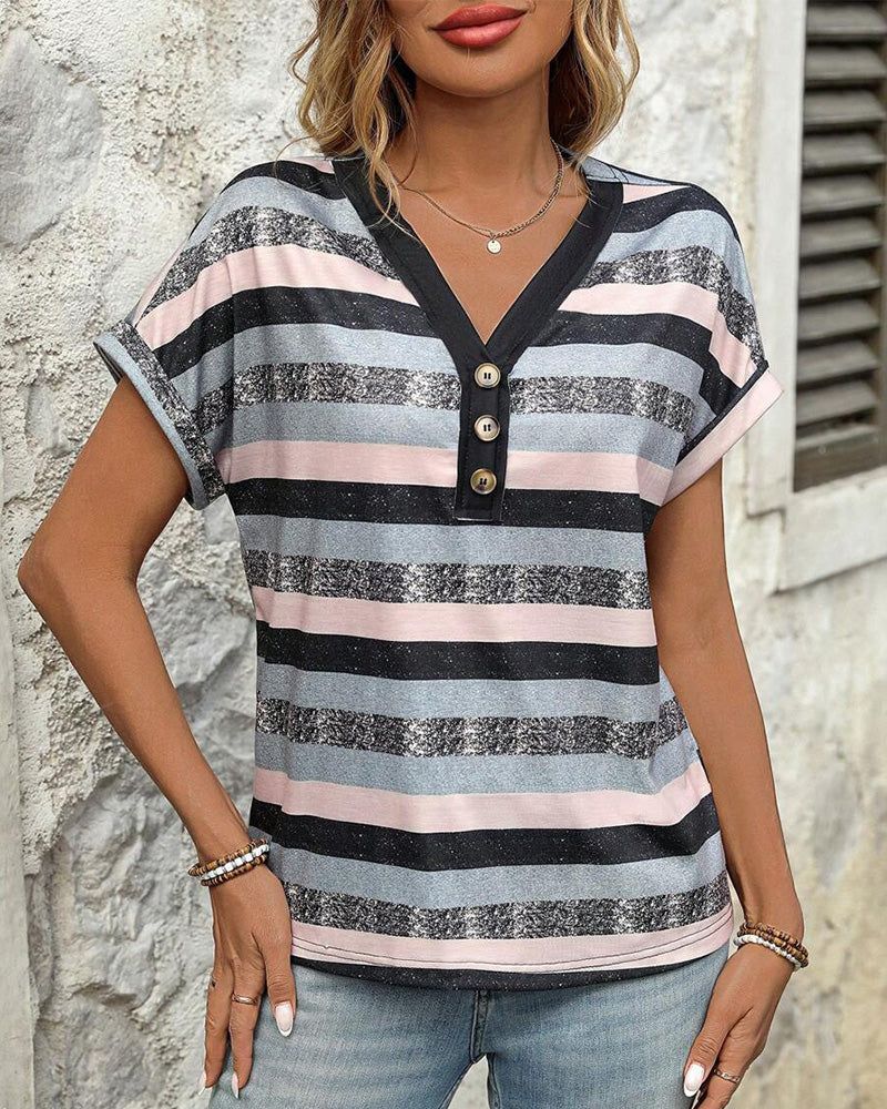T-Shirt Col En V Trois Boutons Rayé