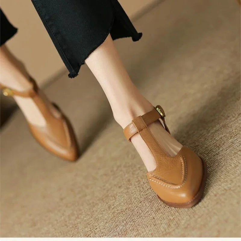 Aurenza - Chaussures femme à boucle et talon bas 1