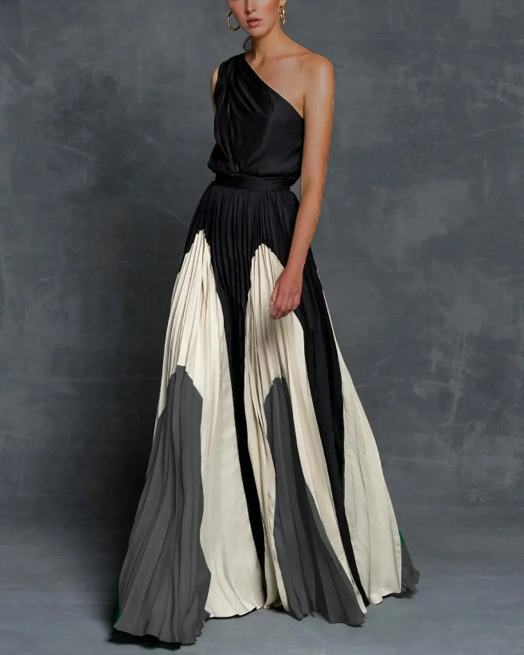 Polina | Robe Longue Asymétrique à Épaule Unique avec Silhouette Fluide pour Femme