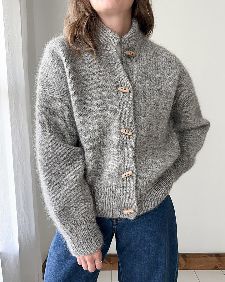 Cardigan uni à col montant et boutons en corne
